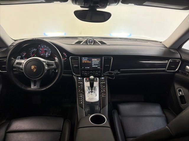 Used 2015 Porsche Panamera 4S image 30