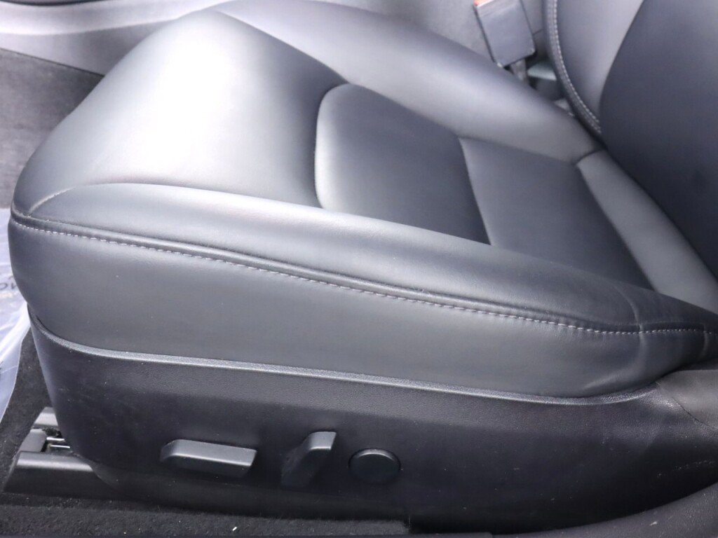 Used 2018 Tesla Model 3 Long Range AWD/4WD image 28
