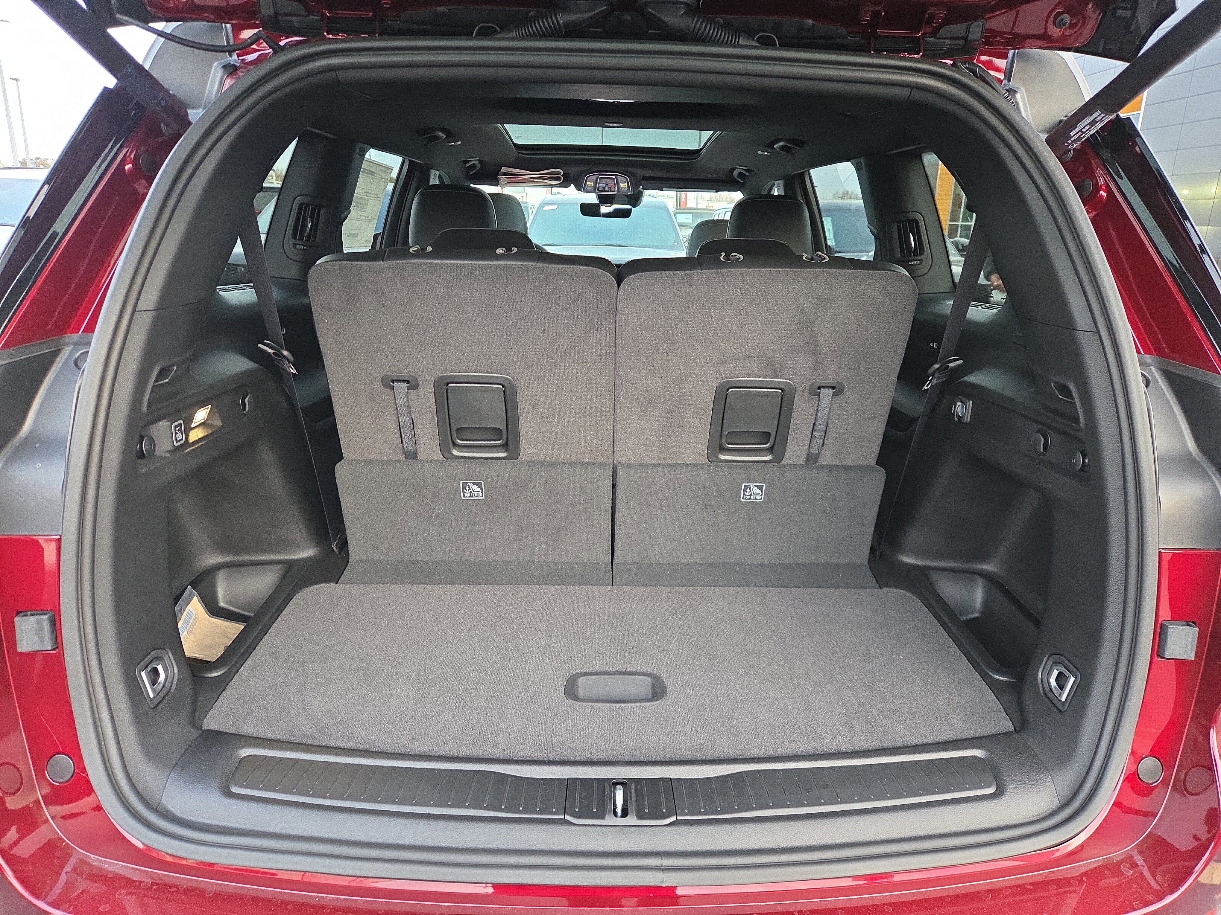 New 2025 Jeep Grand Cherokee L Limited w/ Trailer Tow Package image 10