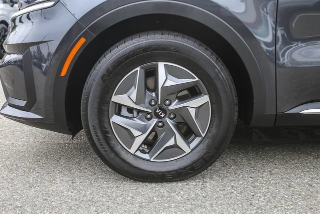 Used 2021 Kia Sorento S FWD image 13