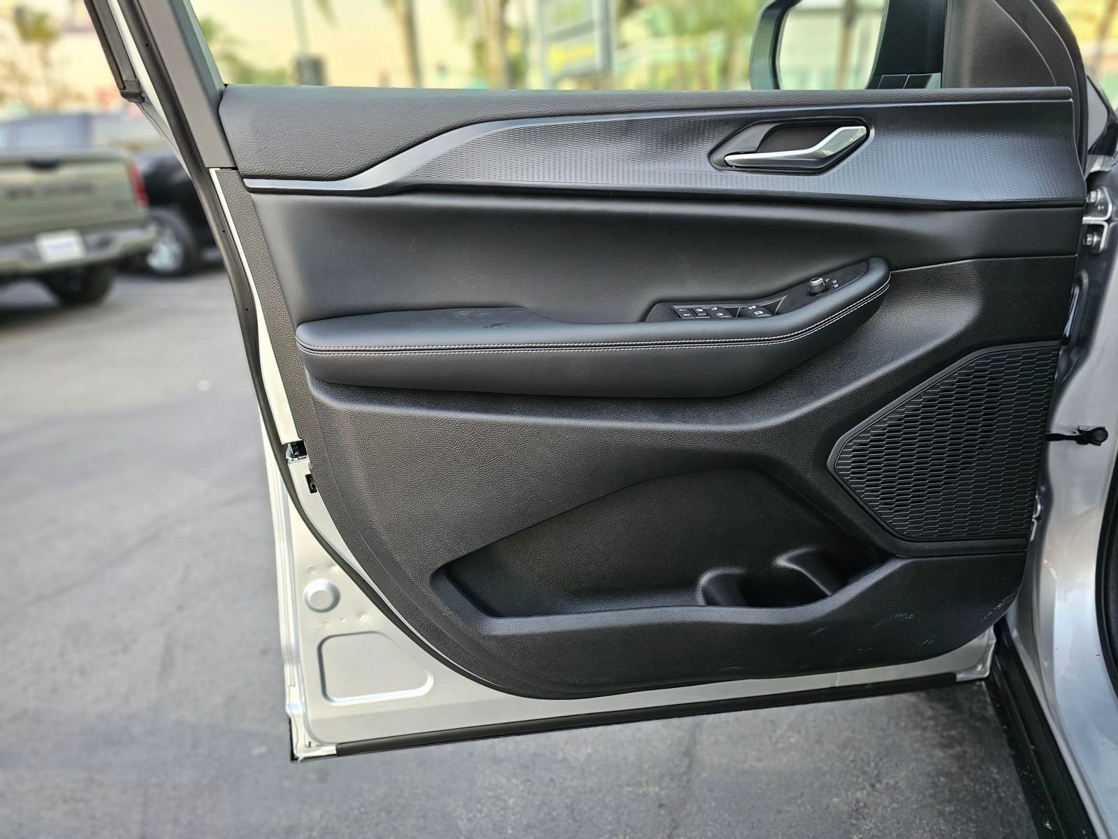 New 2026 Jeep Grand Cherokee Laredo RWD image 20