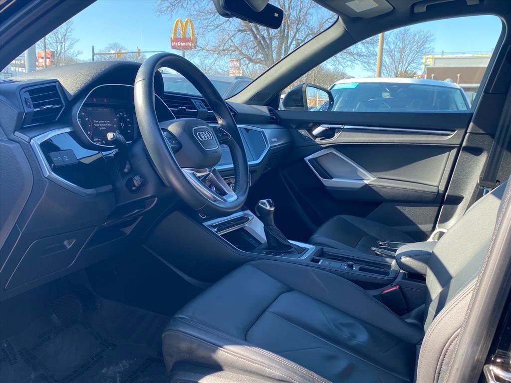 Used 2024 Audi Q3 2.0T Premium Plus image 12
