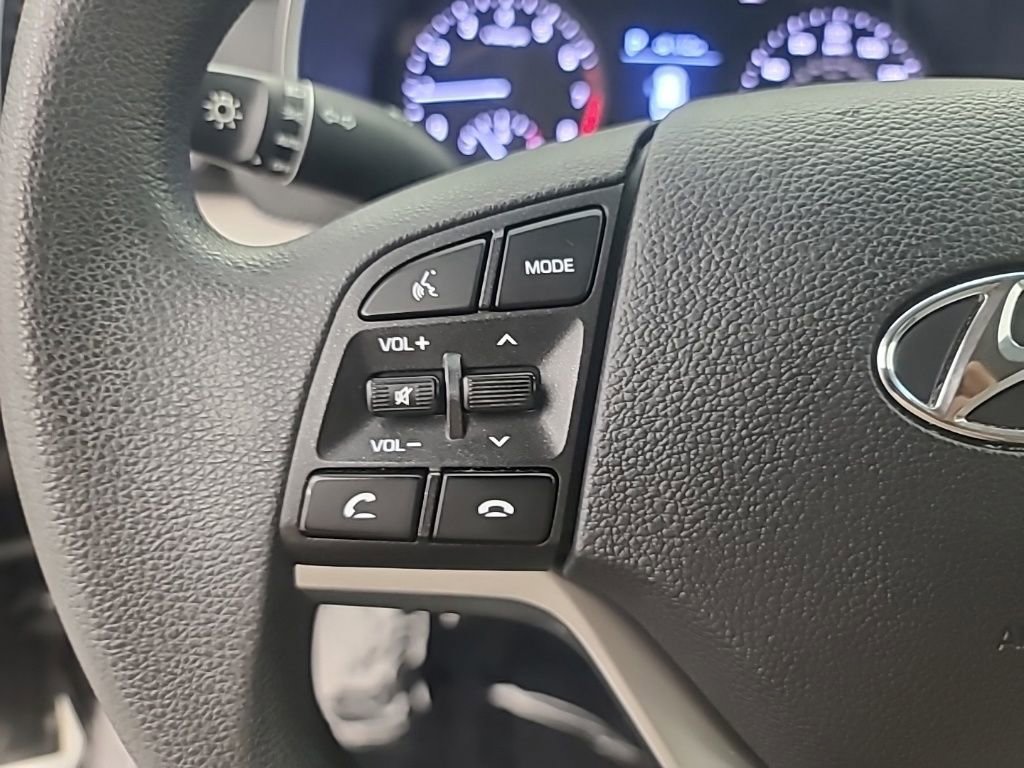 Used 2020 Hyundai Tucson SEL w/ Winter Weather Package image 28
