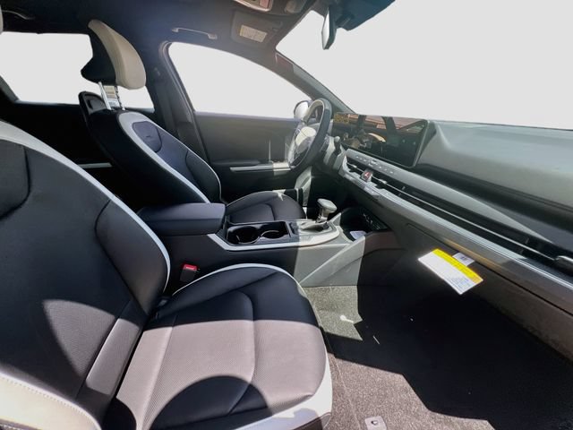 New 2026 Kia K4 GT-Line w/ GT-Line Premium Package FWD image 29