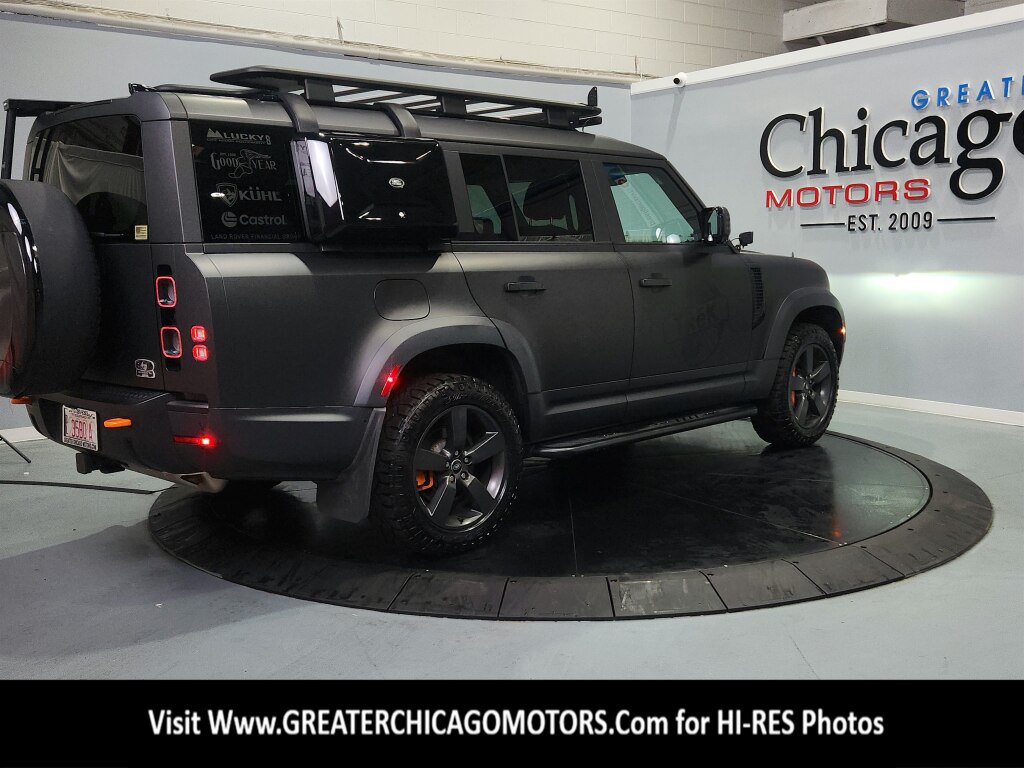 Used 2023 Land Rover Defender 130 SE AWD/4WD image 14
