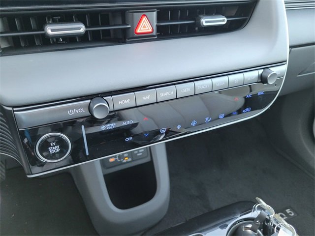 New 2025 Hyundai Ioniq 5 Limited image 19