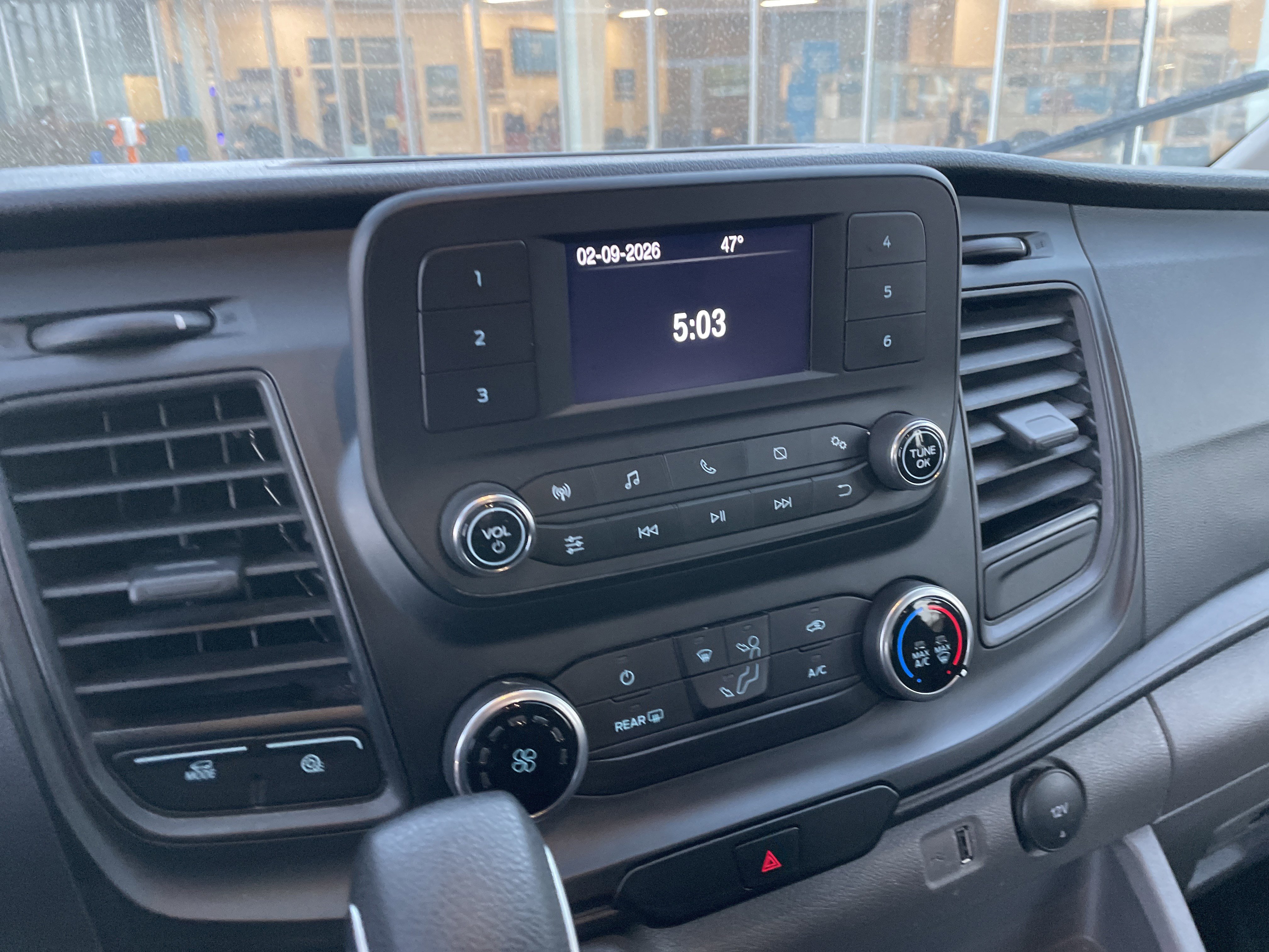 Used 2024 Ford Transit 250 Low Roof w/ Exterior Upgrade Package image 34