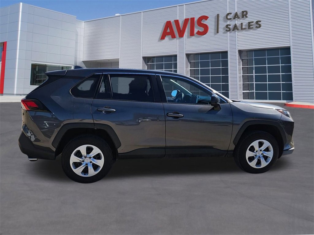 Used 2025 Toyota RAV4 LE image 7