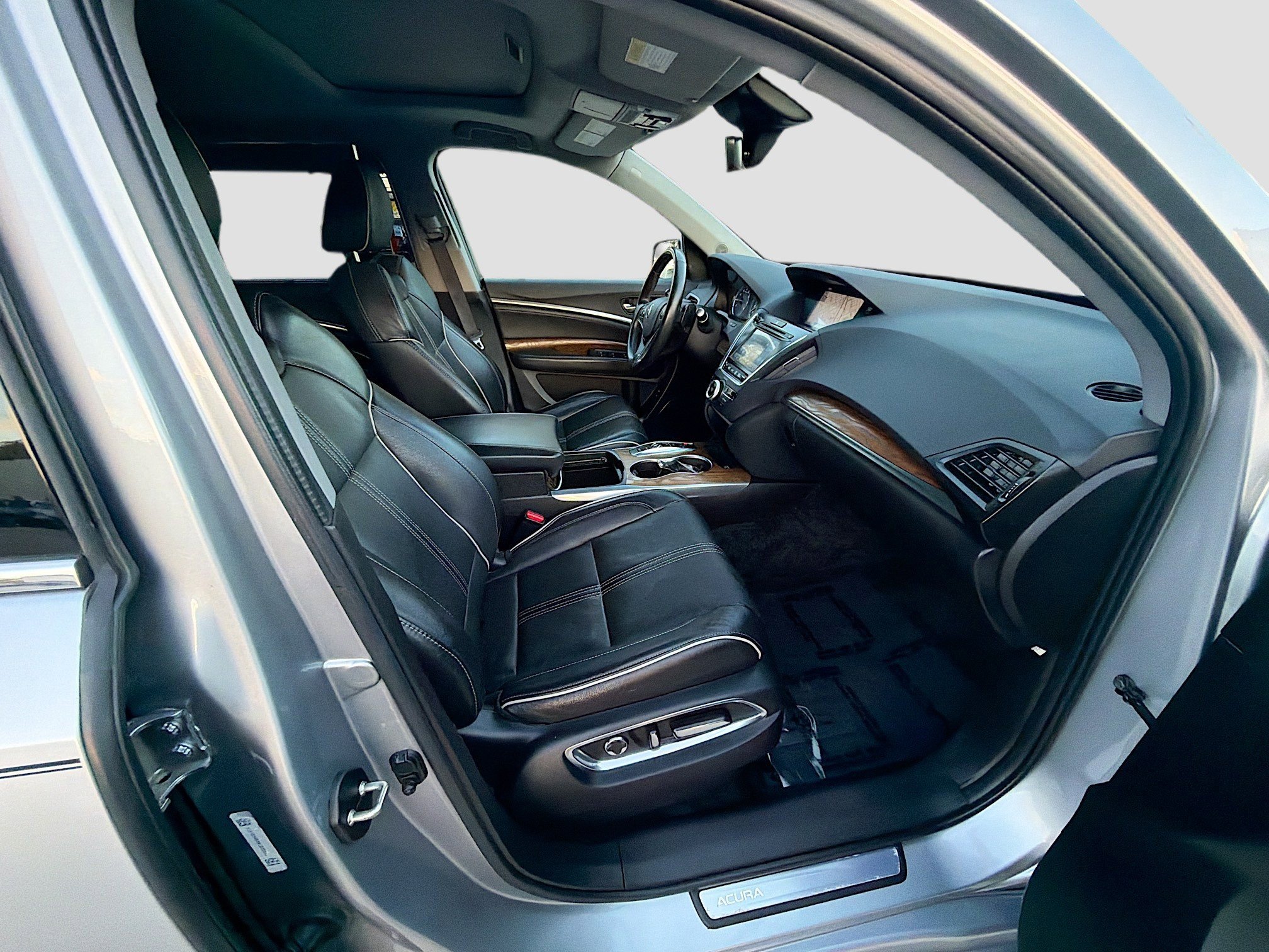 Used 2019 Acura MDX FWD w/ Advance Package image 32