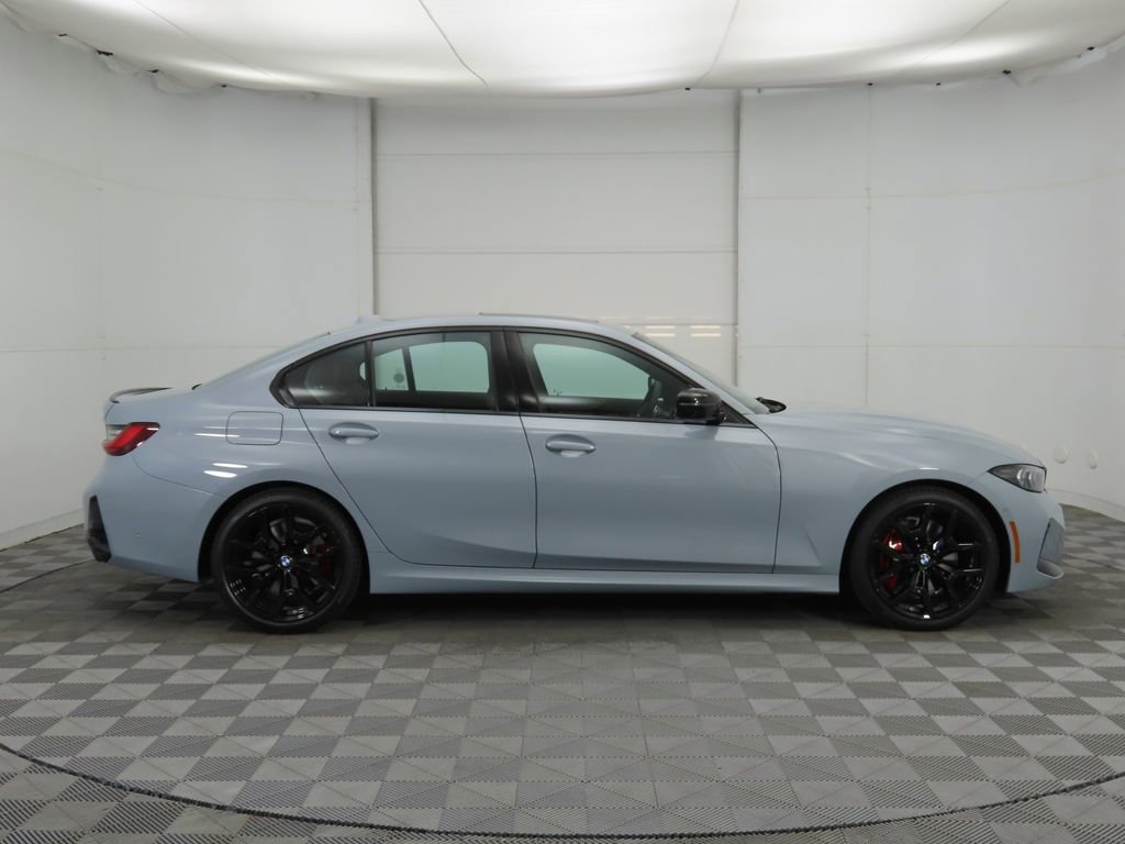 New 2026 BMW 330i Sedan w/ M Sport Package image 4