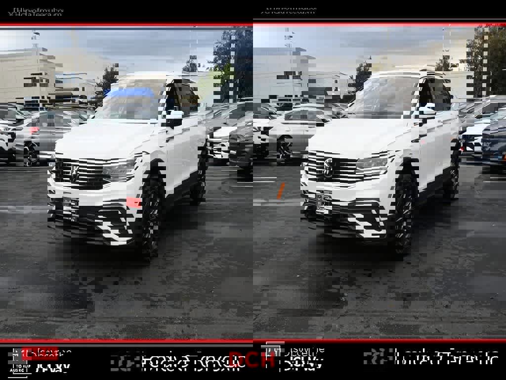 Used 2024 Volkswagen Tiguan SE image 1