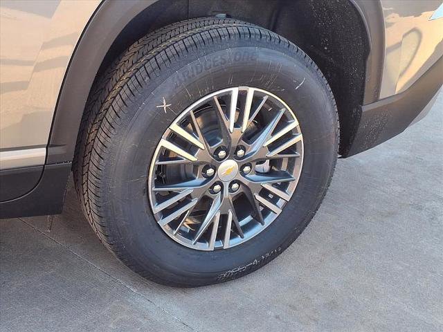 New 2026 Chevrolet Traverse LT image 14