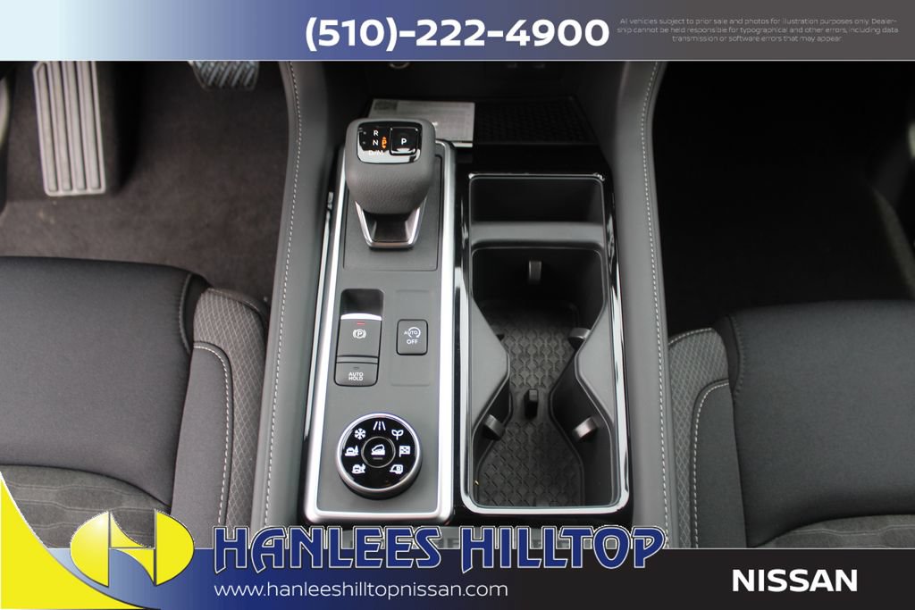 New 2026 Nissan Pathfinder SV w/ Cargo Package AWD/4WD image 19