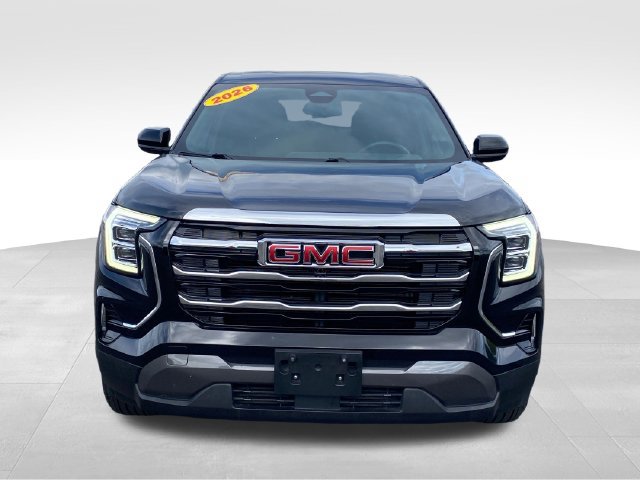 Certified 2026 GMC Terrain Elevation AWD/4WD image 2