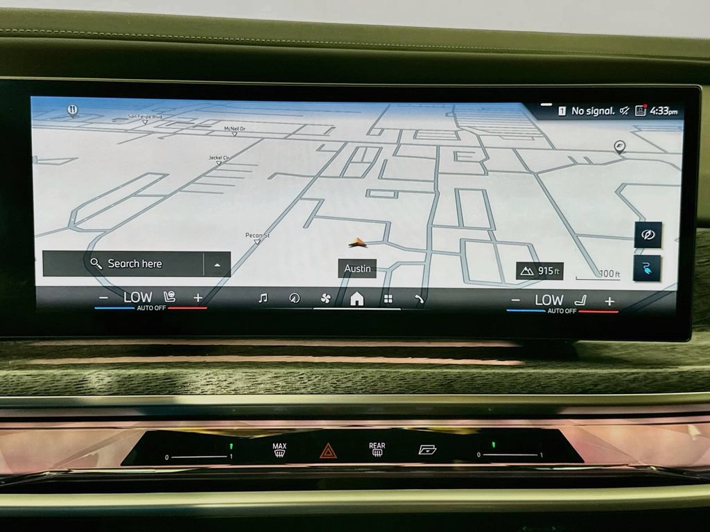 Certified 2024 BMW i7 xDrive60 w/ Executive Package AWD/4WD image 13