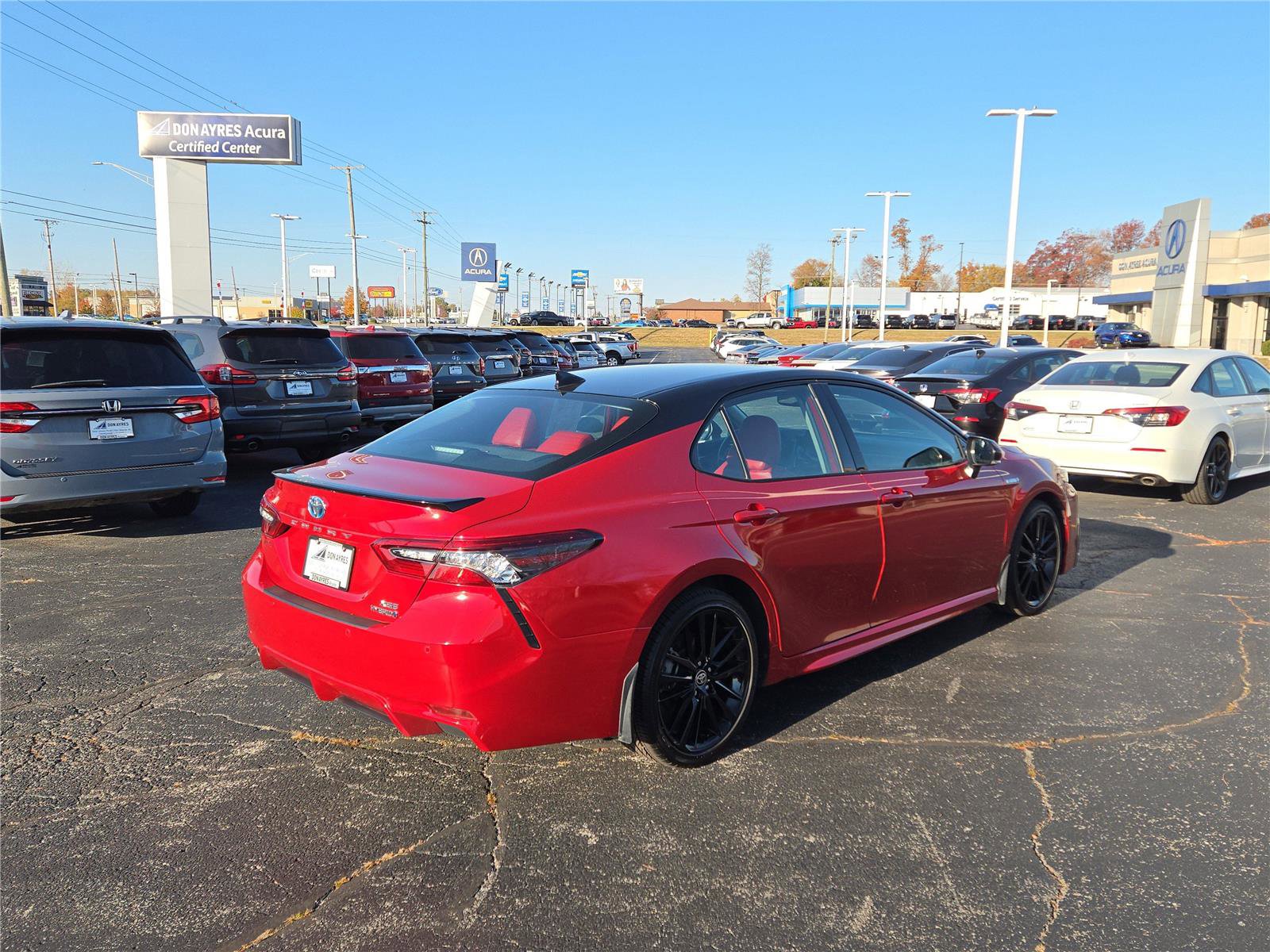 Used 2021 Toyota Camry XSE w/ Navigation Upgrade Package image 27