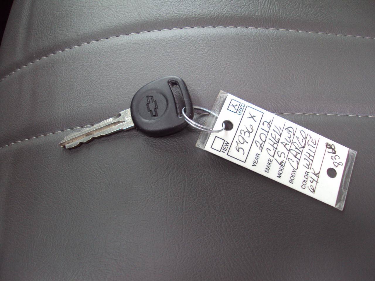 Used 2012 Chevrolet Express 1500 AWD image 23