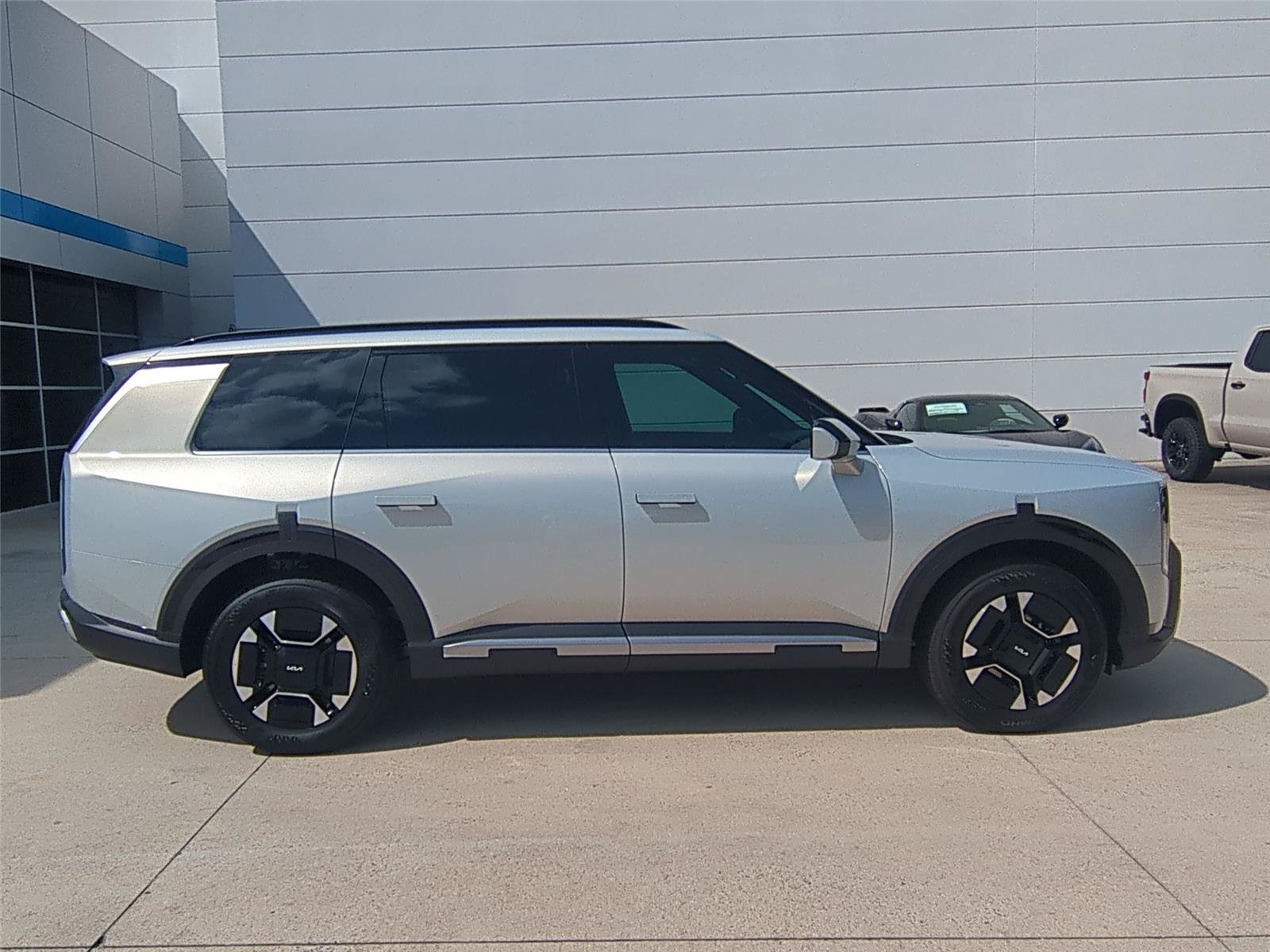 Used 2027 Kia Telluride EX AWD/4WD image 6