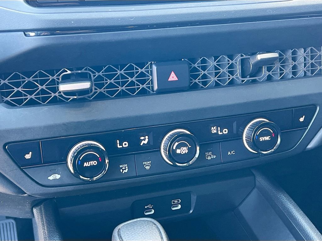 Used 2025 Honda Accord SE image 14
