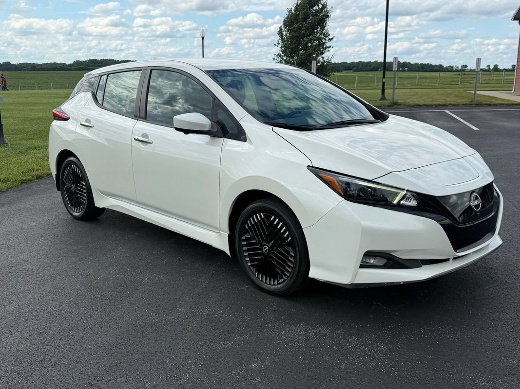 Used 2023 Nissan Leaf SV Plus FWD image 3