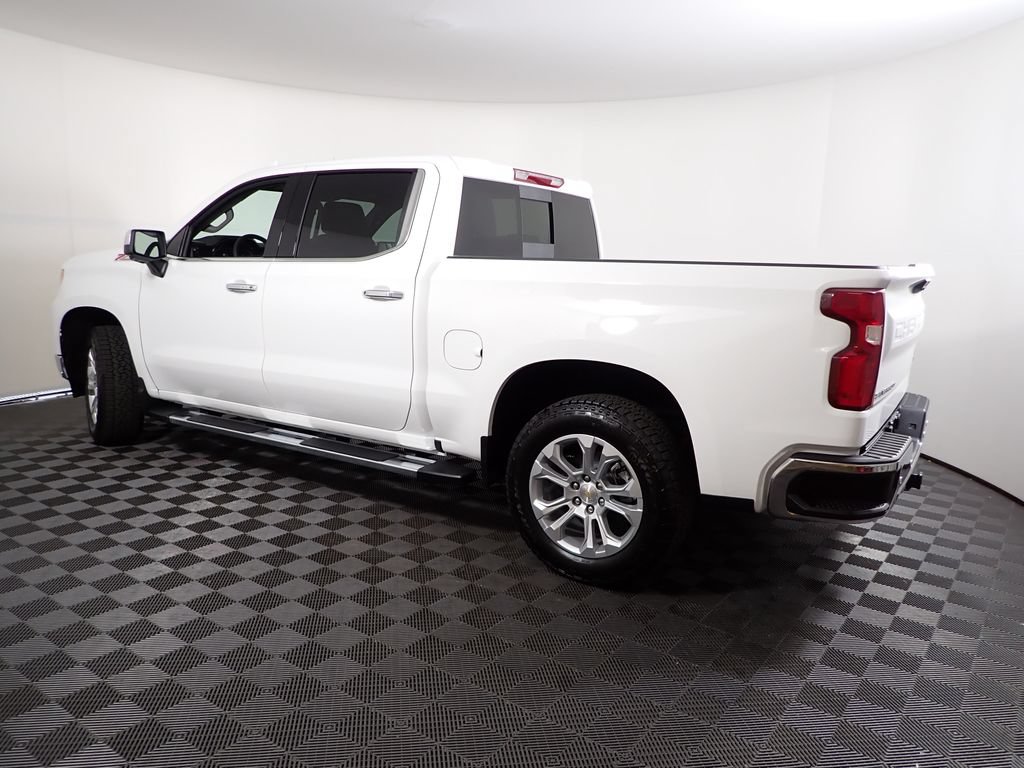 New 2026 Chevrolet Silverado 1500 LTZ w/ LTZ Convenience Package II AWD/4WD image 12