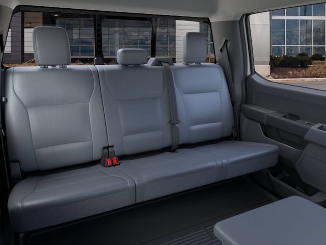 New 2026 Ford F550 4x4 Crew Cab image 11