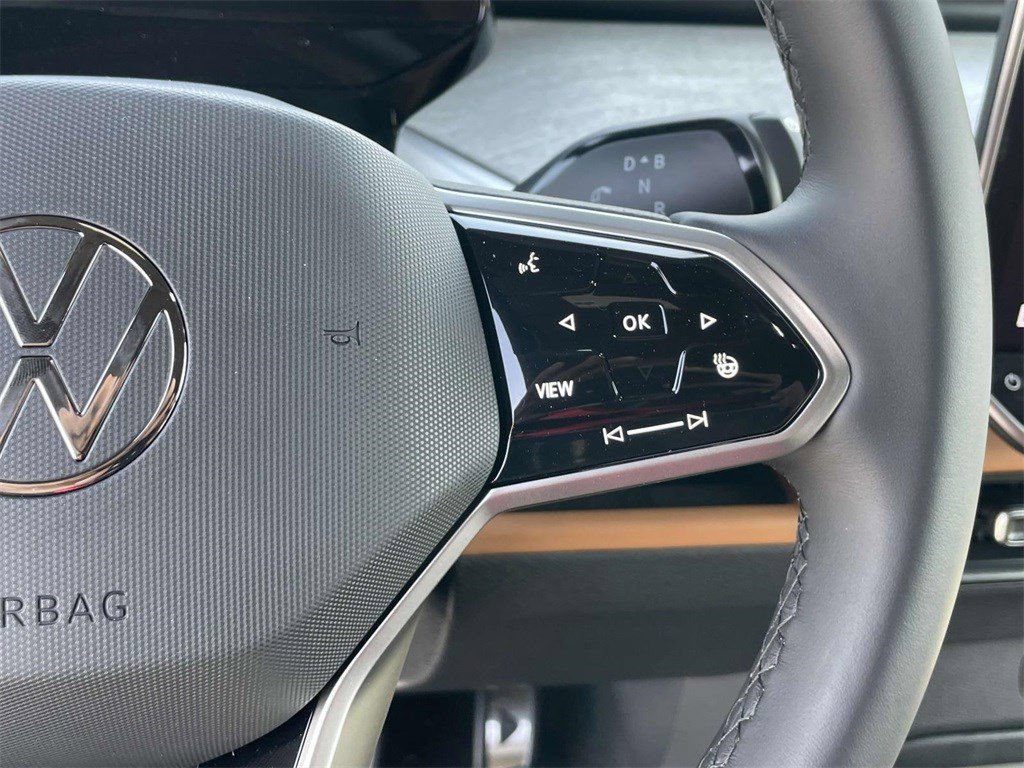 New 2025 Volkswagen ID. Buzz Pro S RWD image 24