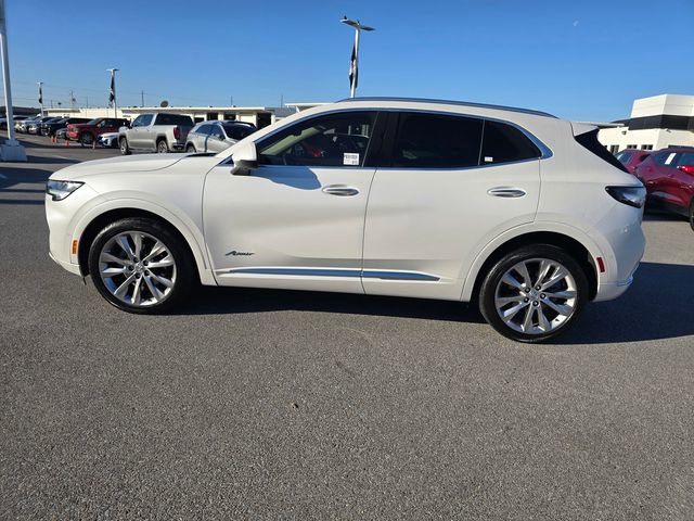 Used 2023 Buick Envision Avenir image 8