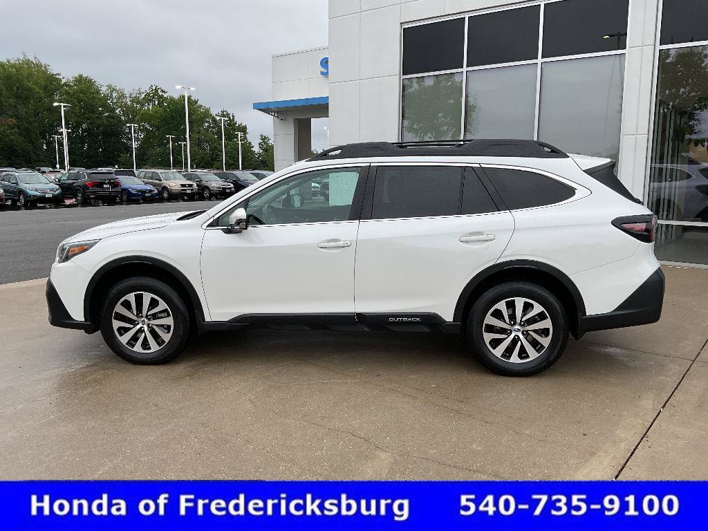 Used 2021 Subaru Outback Premium AWD/4WD image 3