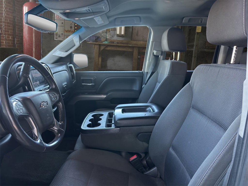 Used 2018 Chevrolet Silverado 1500 LT w/ All Star Edition image 19