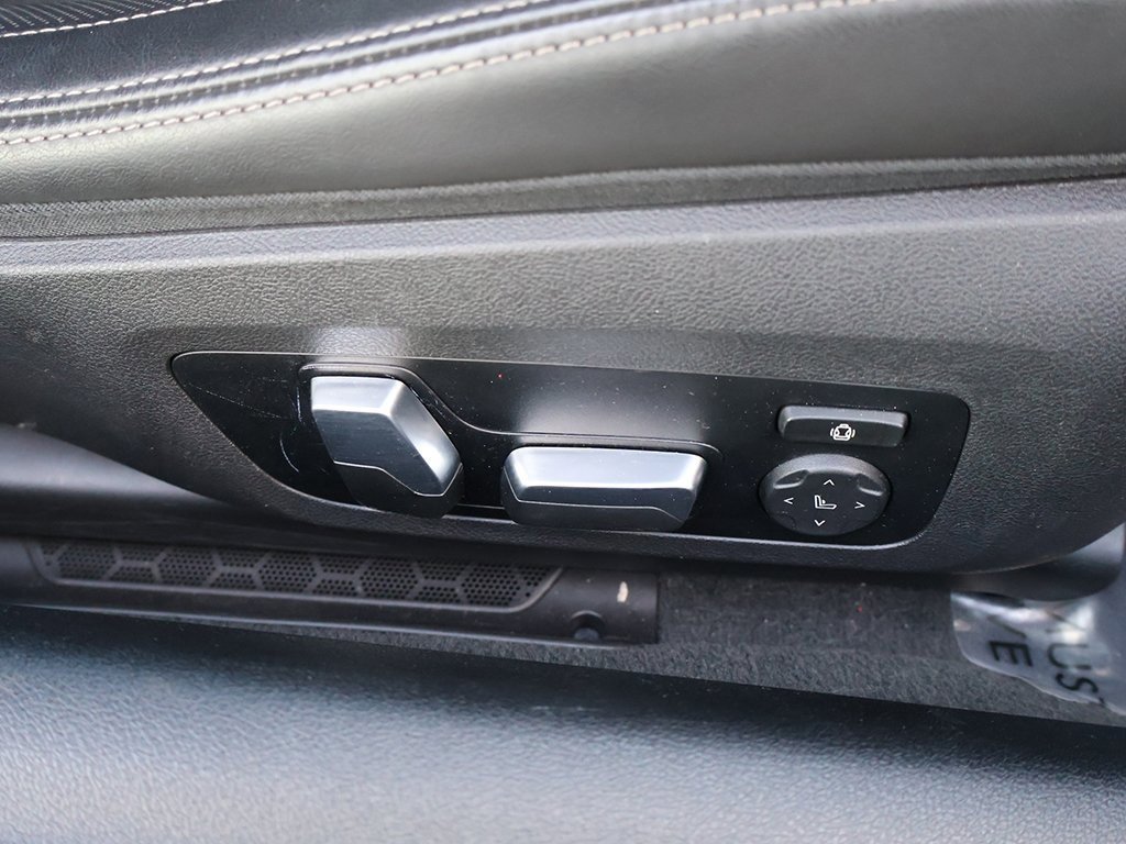 Used 2023 BMW M850i xDrive M850i xDrive image 32