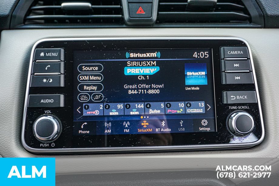 Used 2022 Nissan Versa SV FWD image 36