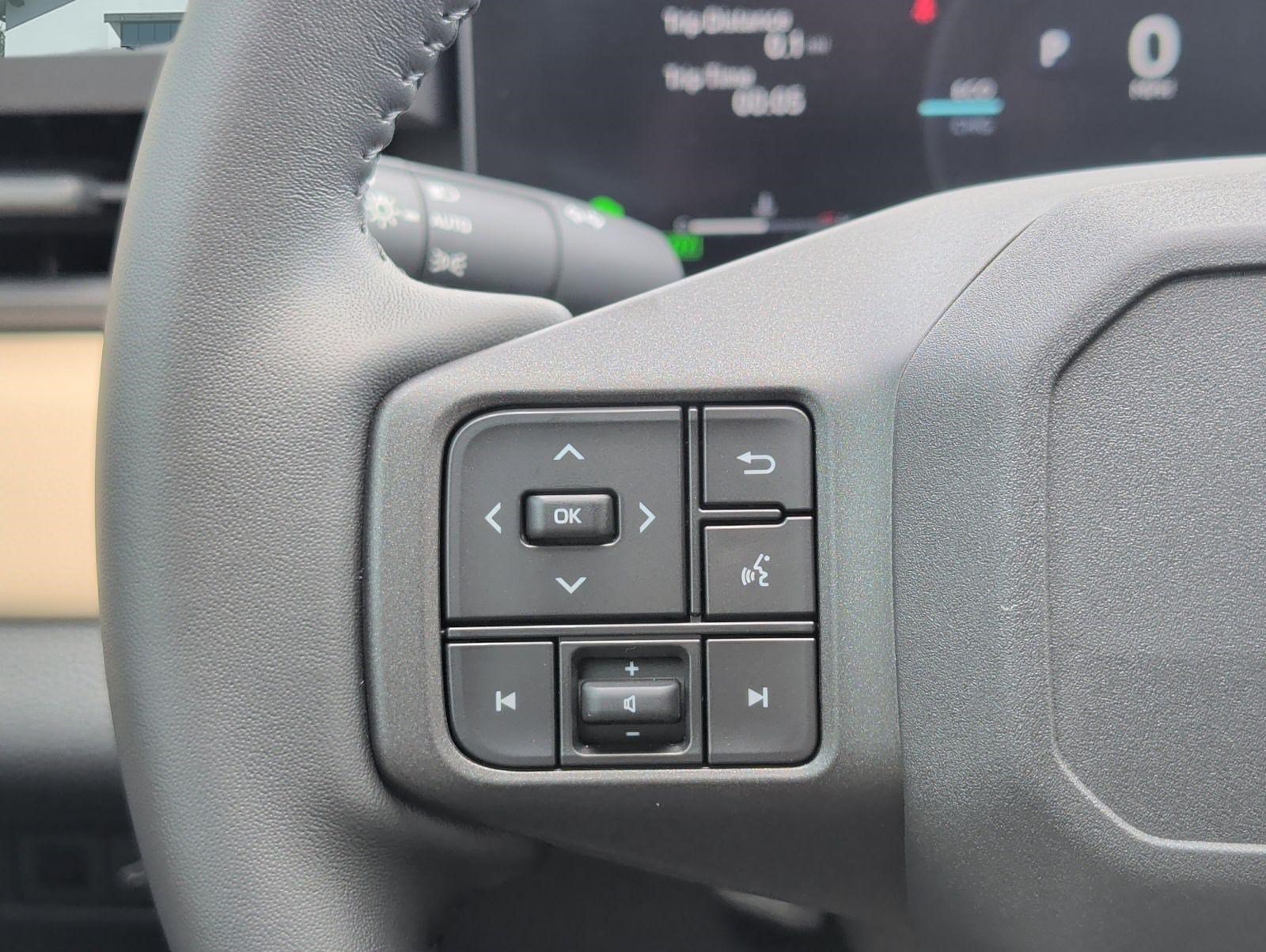 Used 2026 Toyota RAV4 XLE Premium FWD image 14
