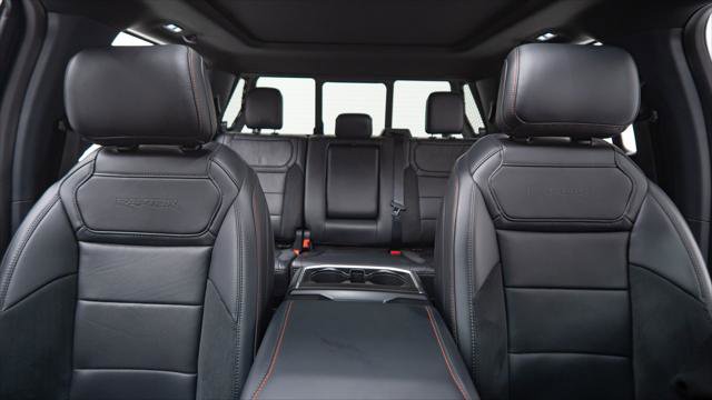 Used 2025 Ford F150 Raptor image 19