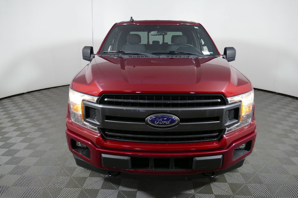 Used 2019 Ford F150 XLT w/ Equipment Group 302A Luxury AWD/4WD image 11