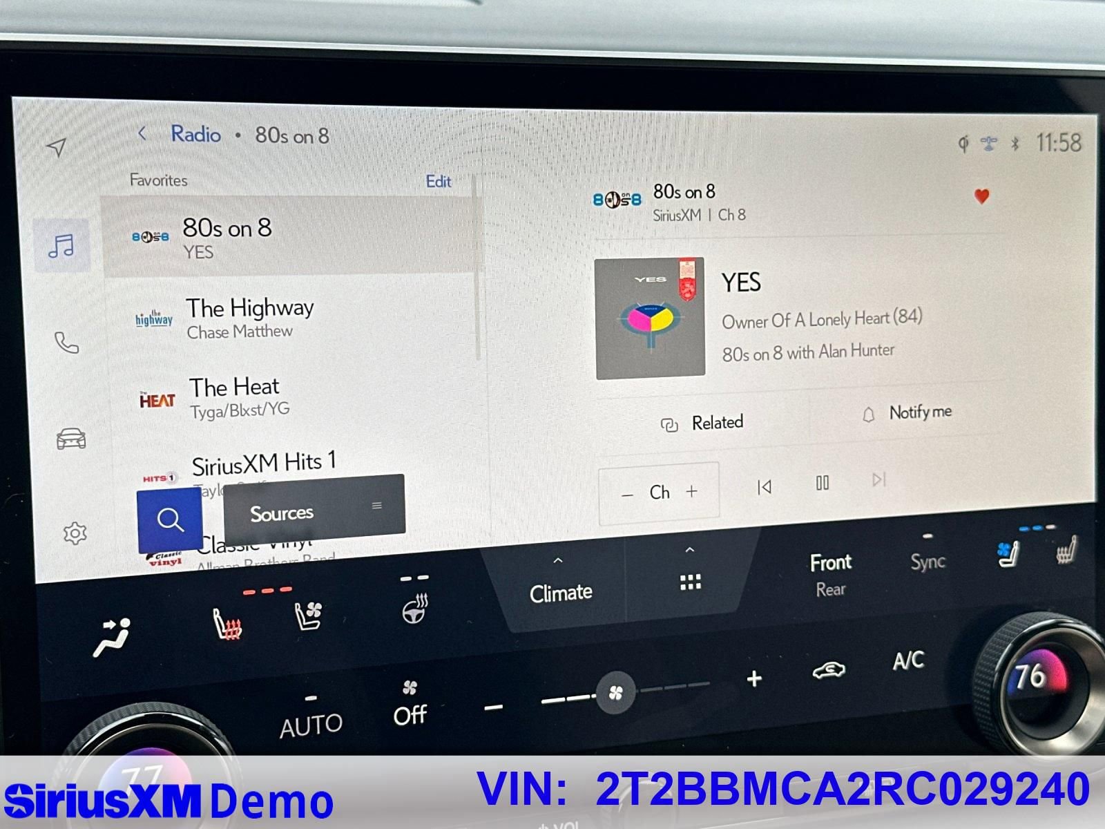 Used 2024 Lexus RX 350 w/ Convenience Package image 35