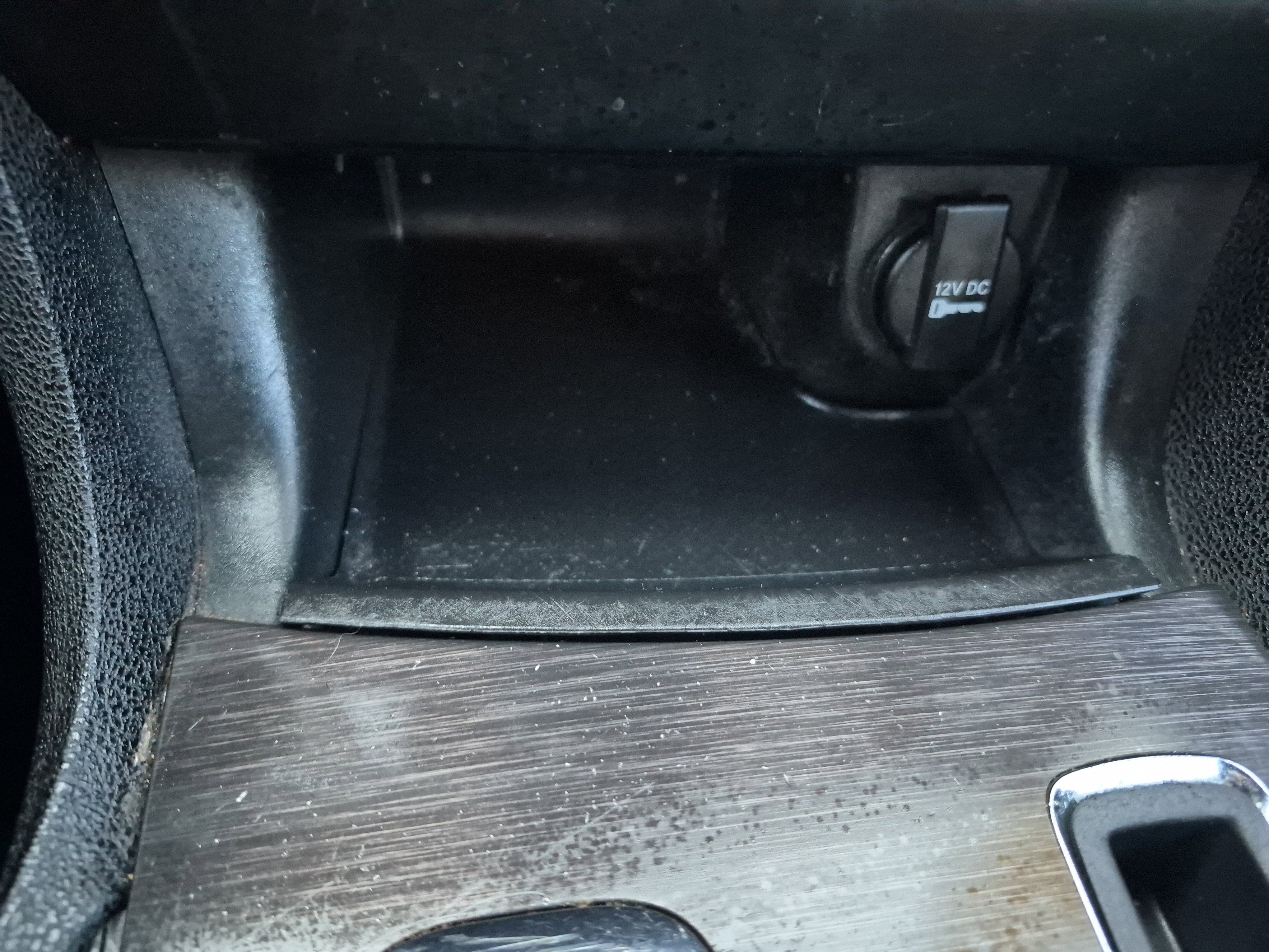 Used 2014 Dodge Charger SXT image 30