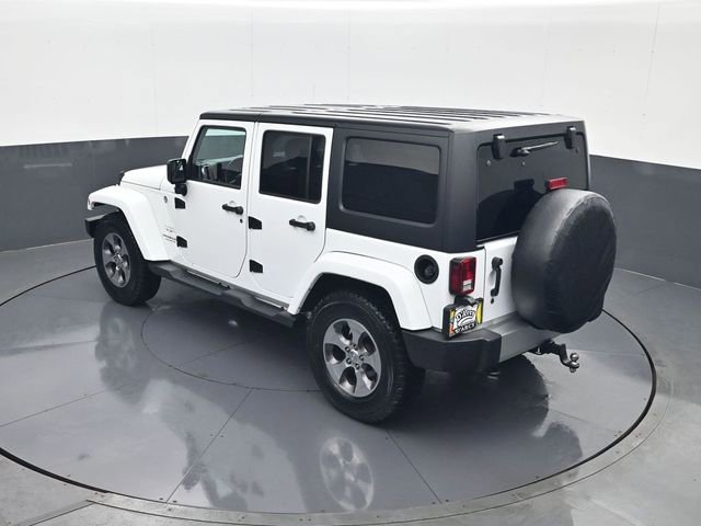Used 2016 Jeep Wrangler Unlimited Sahara AWD/4WD image 19