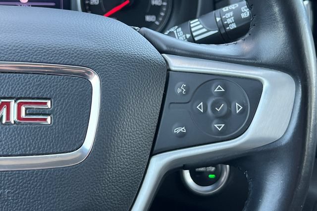 Used 2020 GMC Terrain SLE w/ LPO, Floor Liner Package AWD/4WD image 32