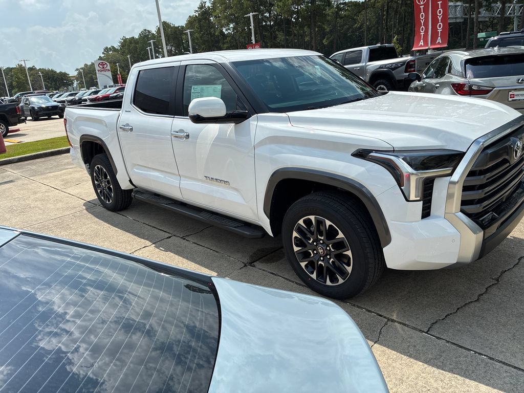 New 2026 Toyota Tundra Limited AWD/4WD image 9