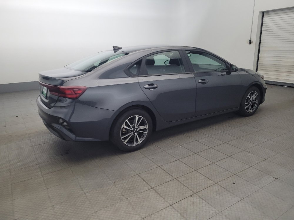 Used 2024 Kia Forte LXS image 10