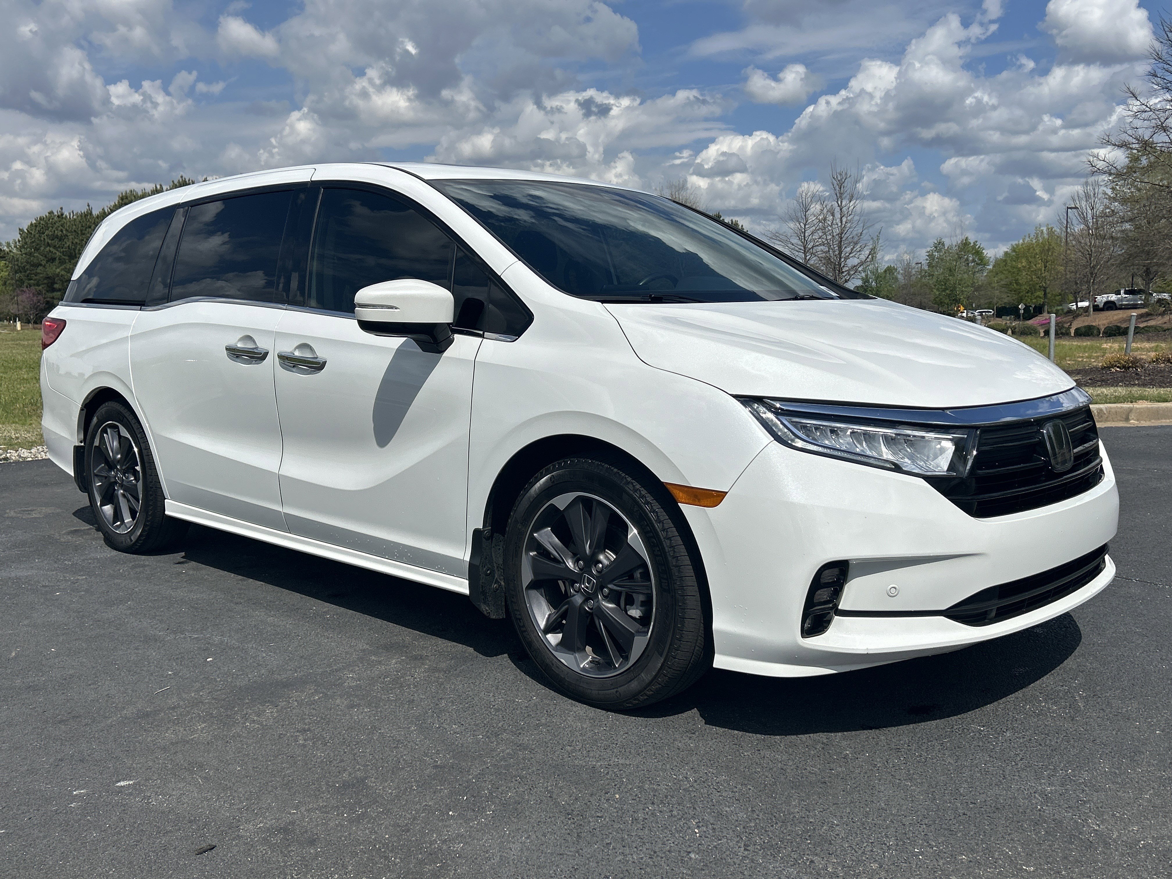 Certified 2023 Honda Odyssey Elite image 2