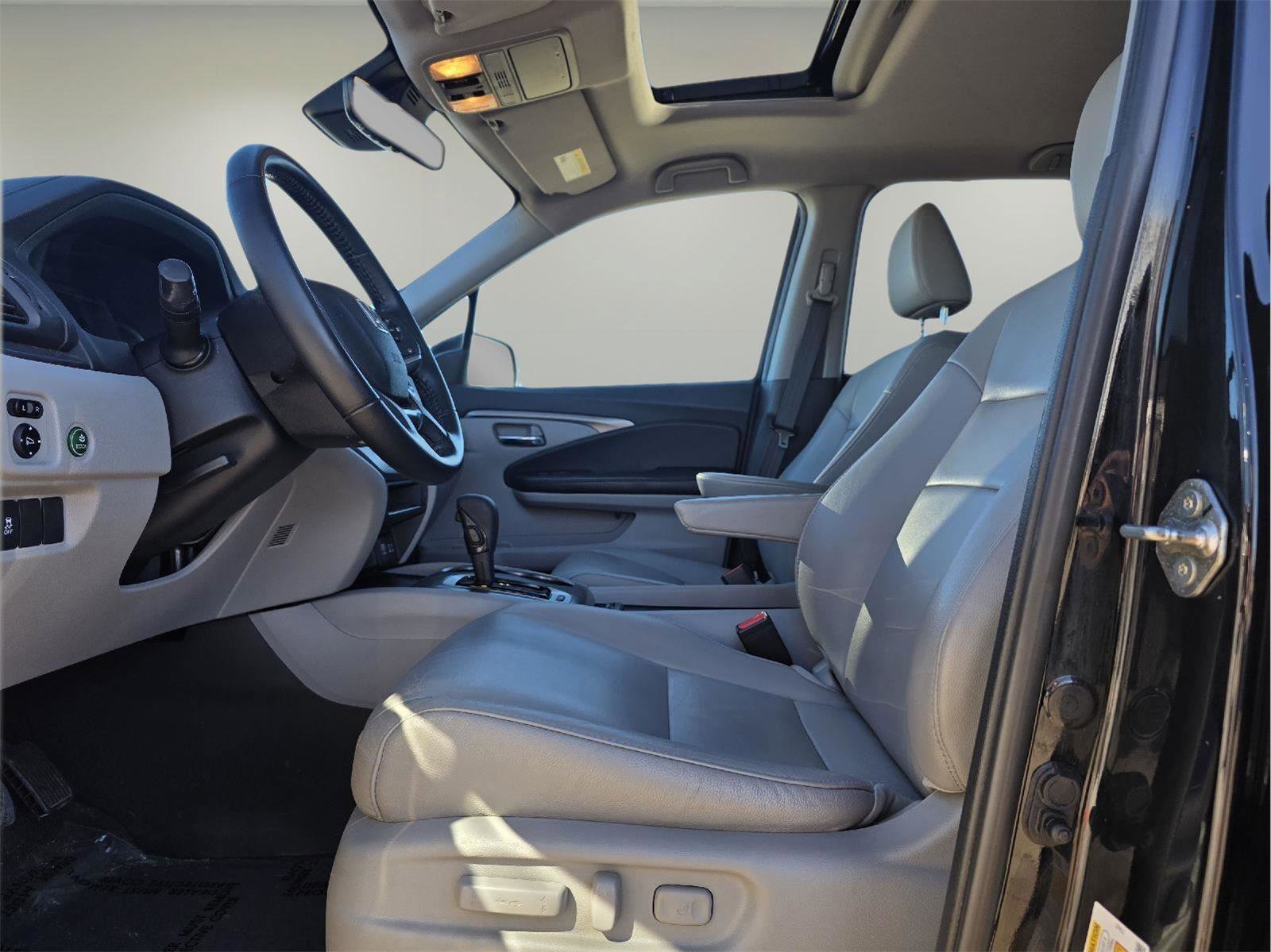 Used 2019 Honda Pilot EX-L image 3