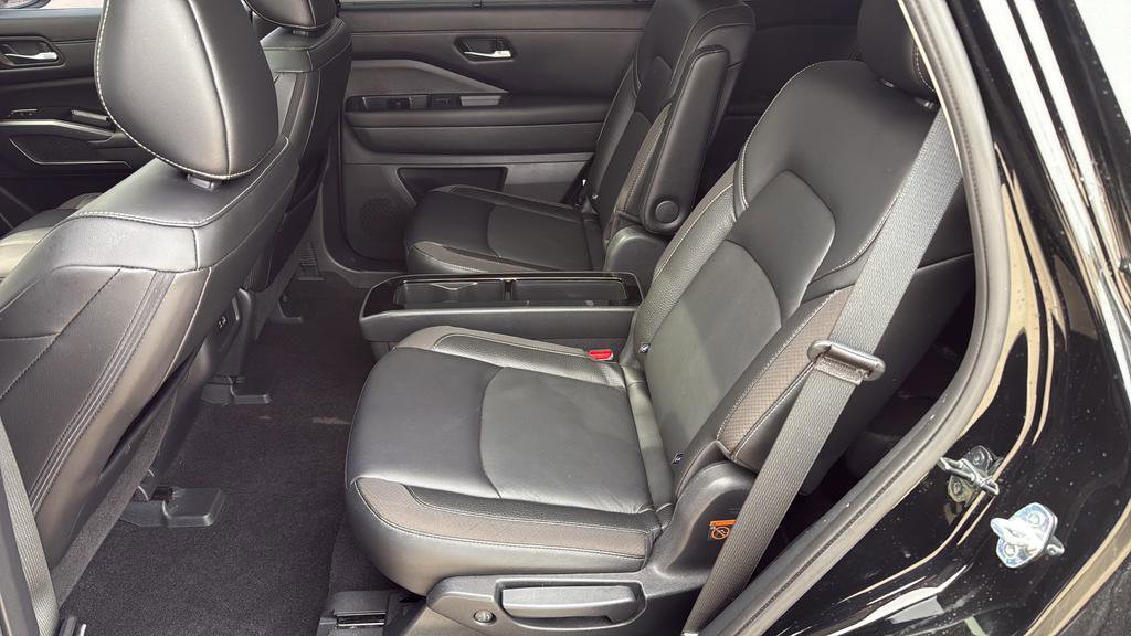 Certified 2023 Nissan Pathfinder SL w/ SL Premium Package image 18