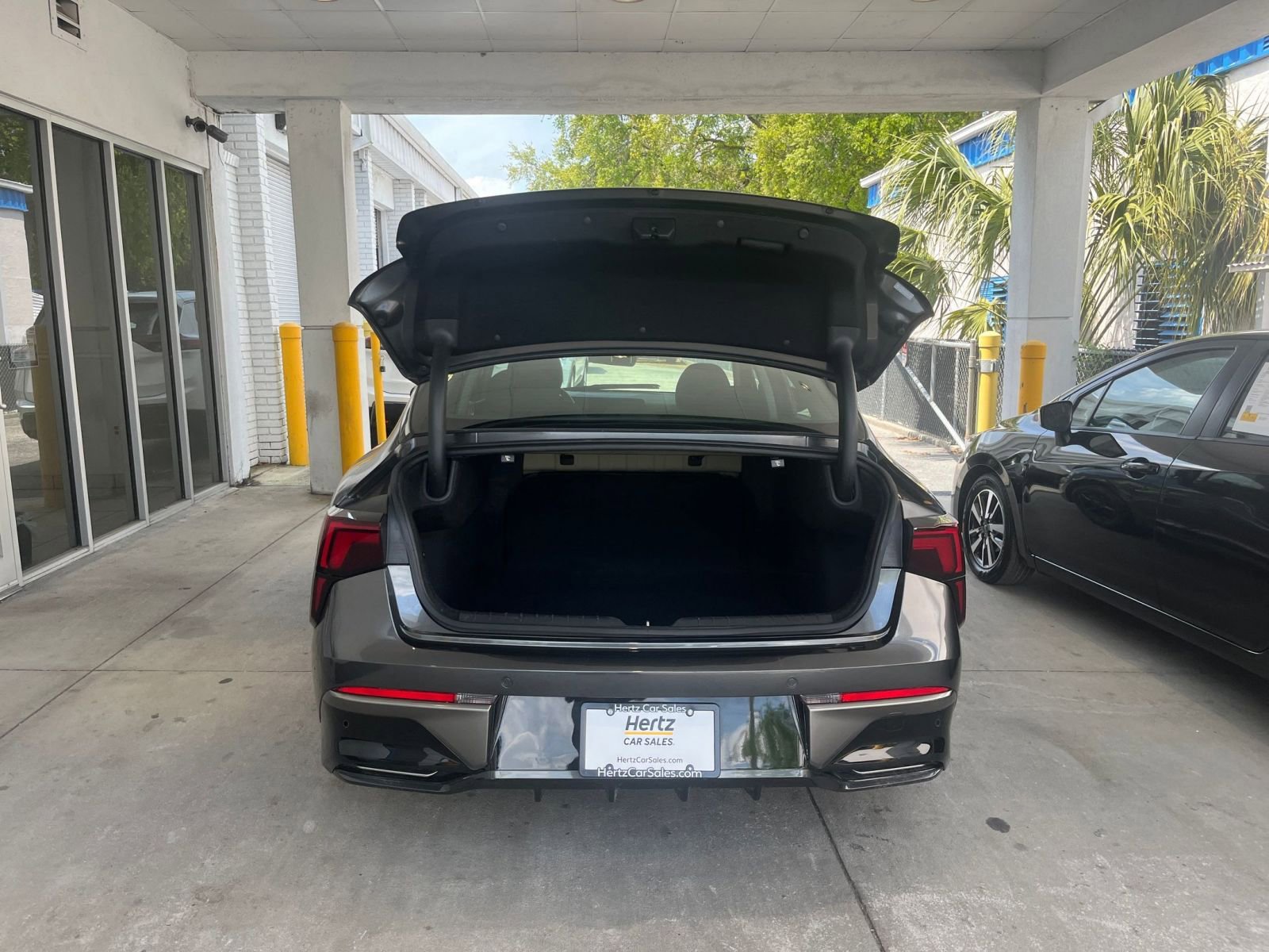 Used 2025 Kia K5 LXS FWD image 29