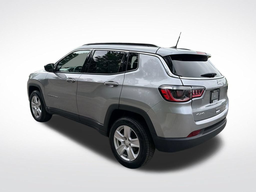 Used 2022 Jeep Compass Latitude AWD/4WD video 3