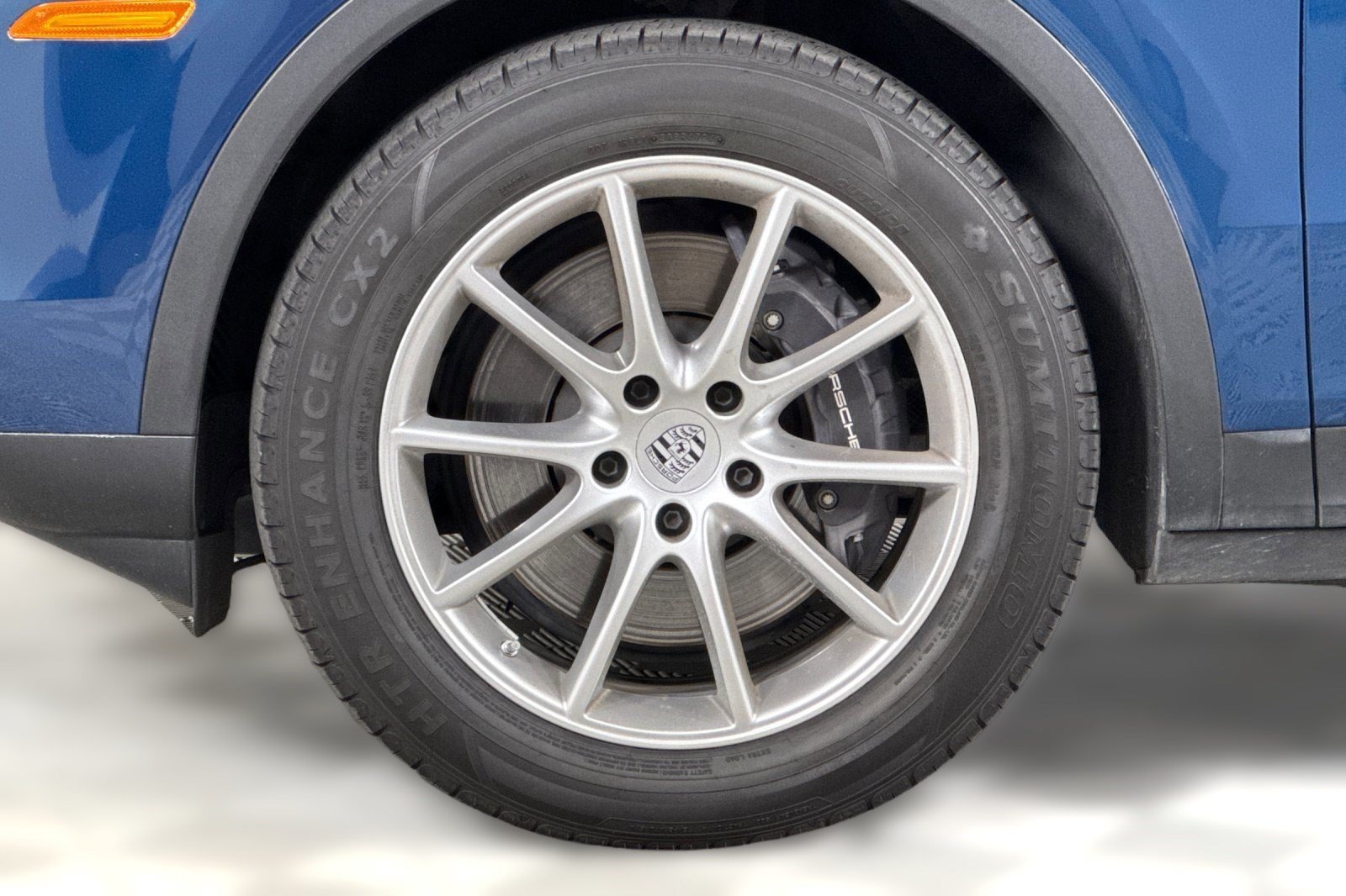 Used 2024 Porsche Cayenne AWD/4WD image 11