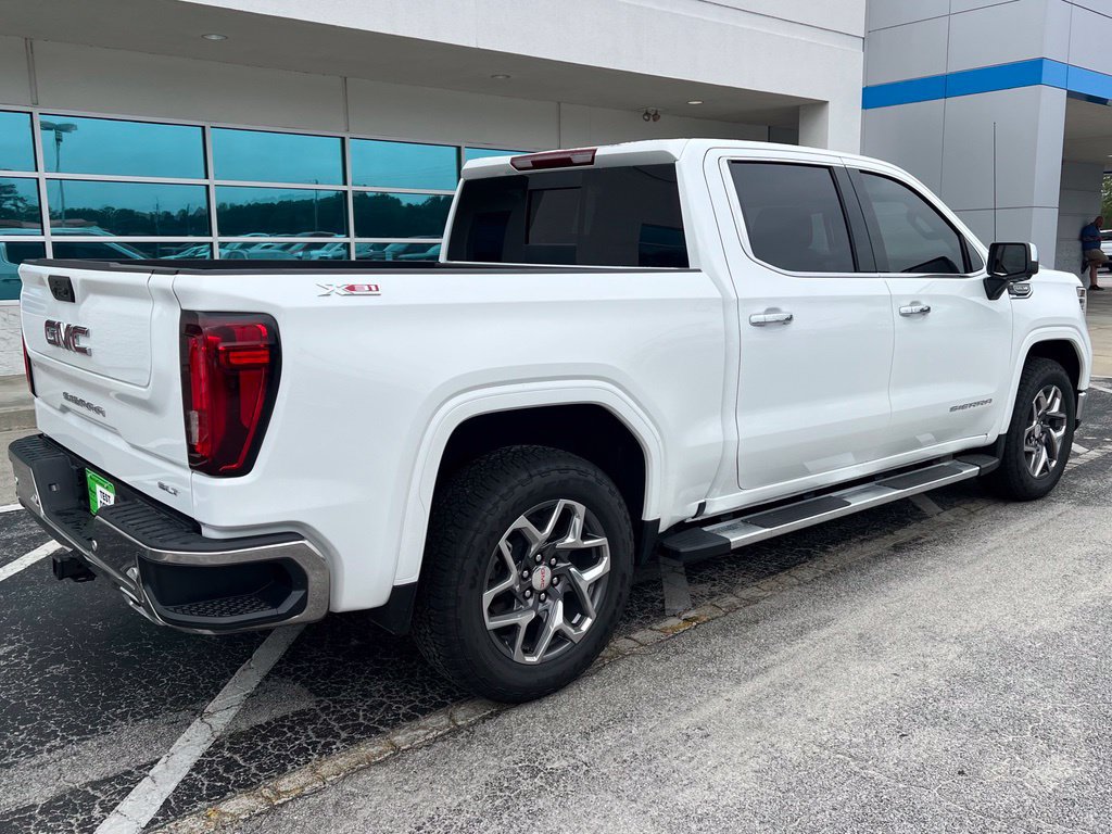 New 2026 GMC Sierra 1500 SLT w/ SLT Premium Plus Package AWD/4WD image 4