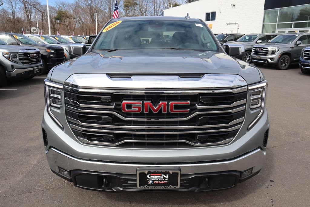 Used 2026 GMC Sierra 1500 SLT image 3