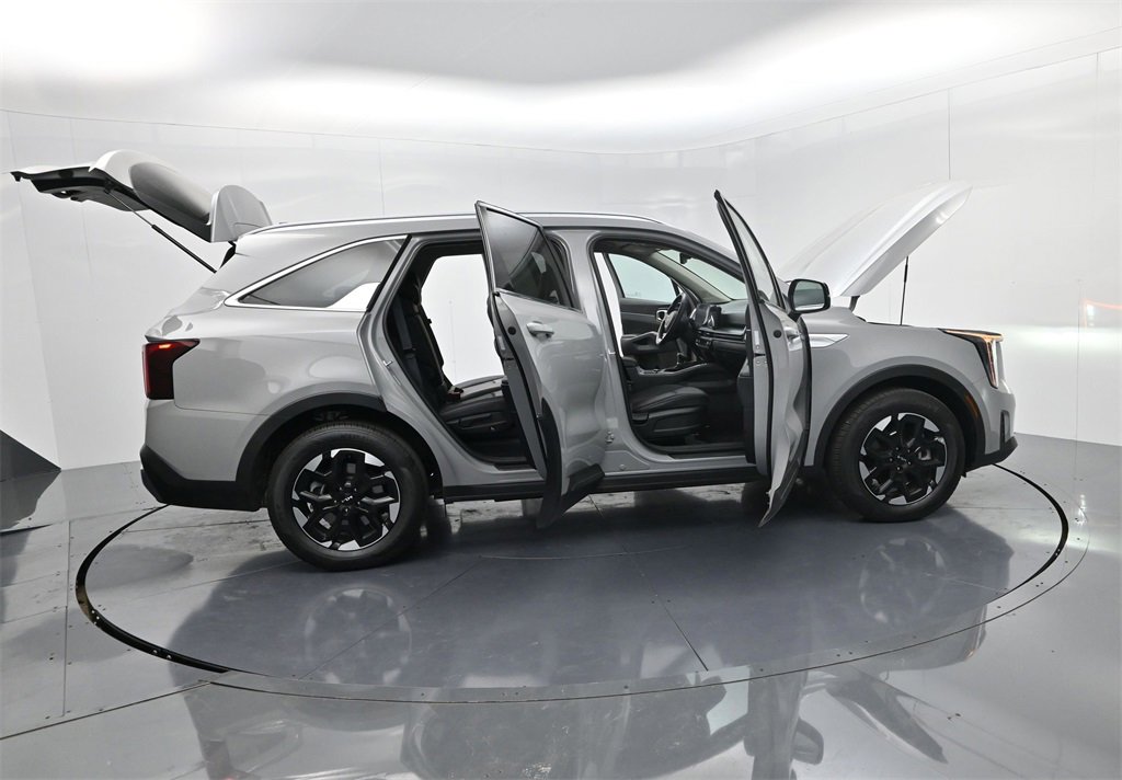 New 2025 Kia Sorento S image 53